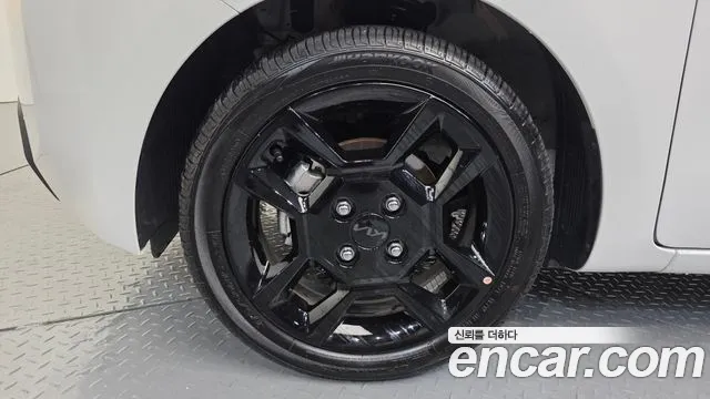 Kia RAY Новый Kia Ray Signature X Line — Фото автомобиля 5