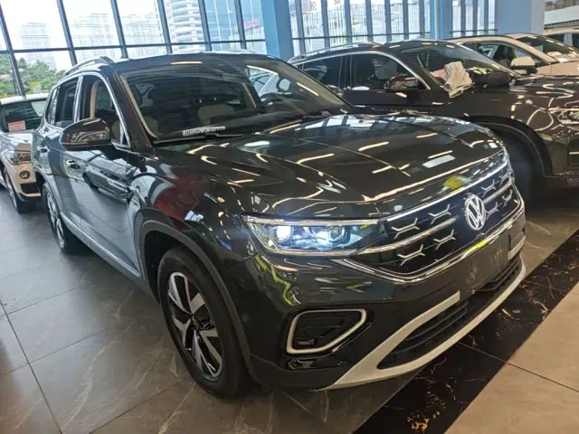 Volkswagen Tayron — Фото автомобиля 3