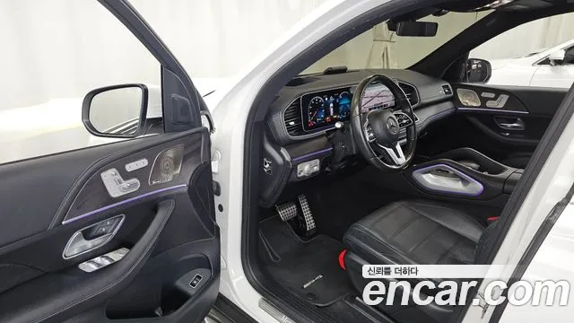 Mercedes-Benz GLS-Class — Фото автомобиля 10