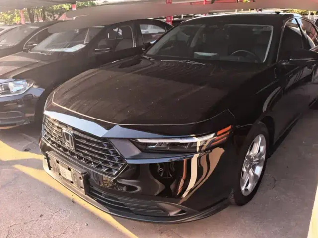 Фотография автомобиля — Honda Accord