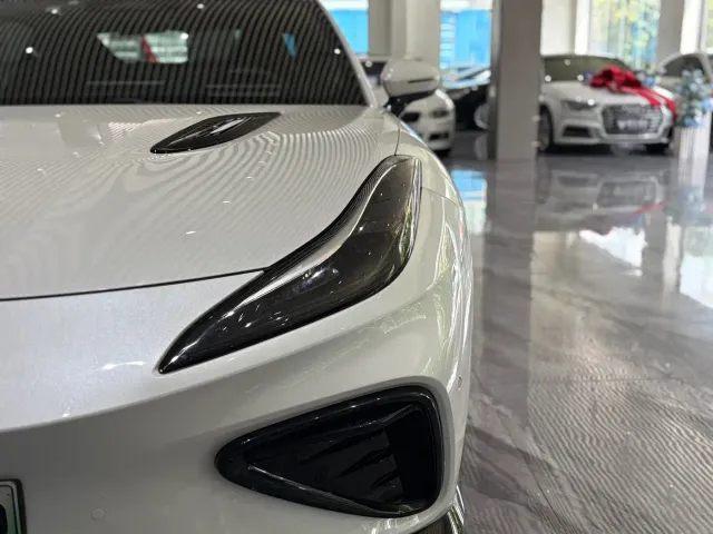 Hozon Neta GT — Фото автомобиля 21