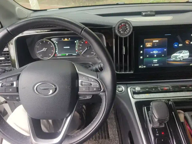 GAC Trumpchi M8 — Фото автомобиля 13