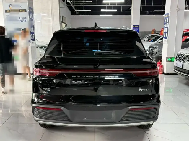 BYD Song Pro — Фото автомобиля 6