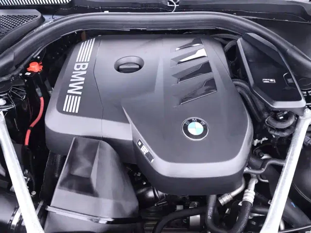 BMW 5 Series — Фото автомобиля 24