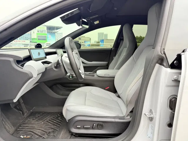 Nio ET5 Touring — Фото автомобиля 12