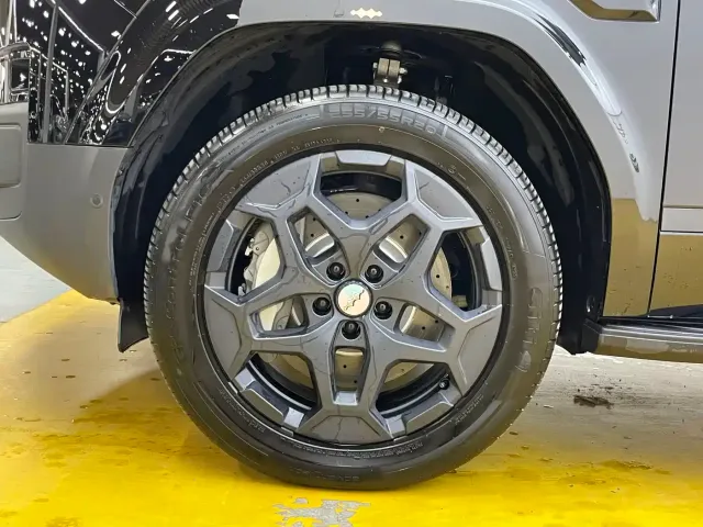 BYD FangChengBao Titanium 7 — Фото автомобиля 9