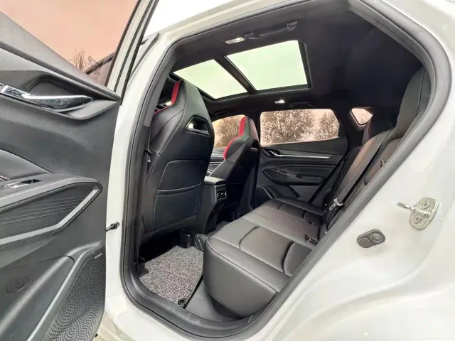 Changan X5 Plus — Фото автомобиля 6