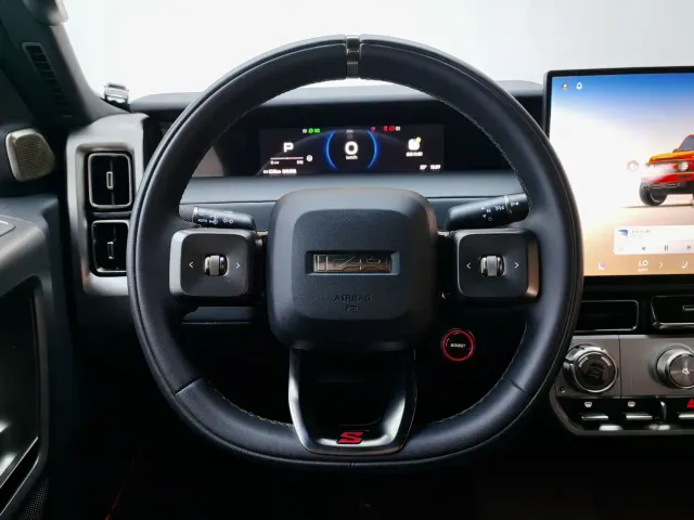 iCAR V23 — Фото автомобиля 14
