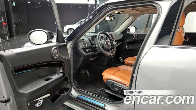 Mini Countryman — Фото автомобиля 9