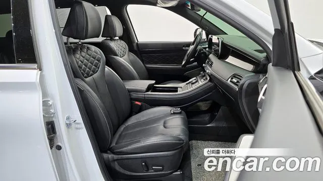 Hyundai Palisade Palisade Дизель 2.2 2WD — Фото автомобиля 10
