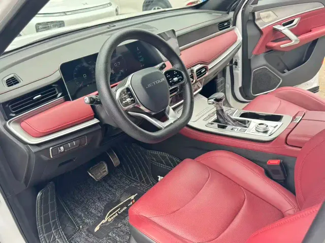 Jetour X70 Plus — Фото автомобиля 10