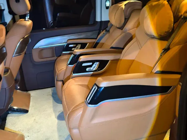 Mercedes-Benz V-Class — Фото автомобиля 5