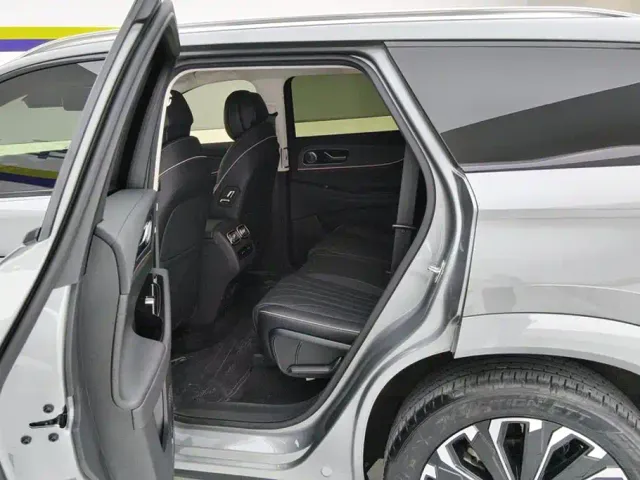 Chery Tiggo 9 — Фото автомобиля 11