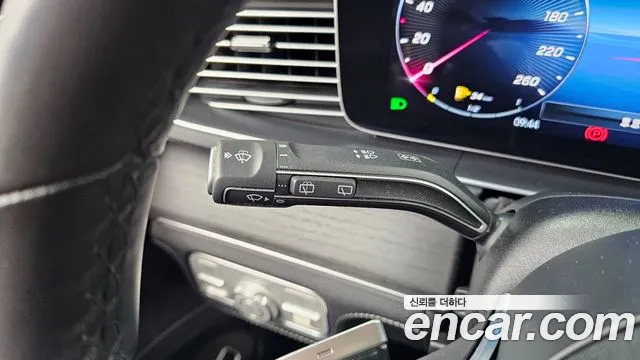 Mercedes-Benz GLE-Class — Фото автомобиля 28