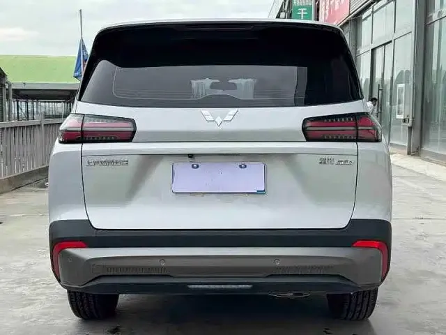 Wuling Starlight 560 — Фото автомобиля 5