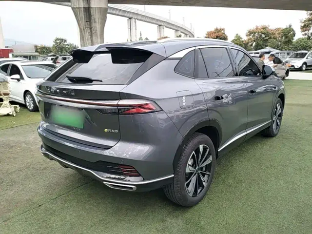 Roewe RX5 — Фото автомобиля 6