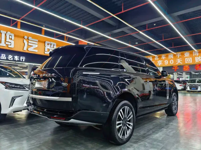 Land Rover Range Rover — Фото автомобиля 16