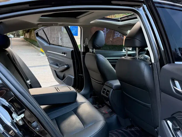 Nissan Teana — Фото автомобиля 11