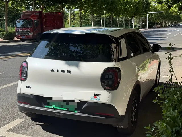 GAC Aion UT — Фото автомобиля 6