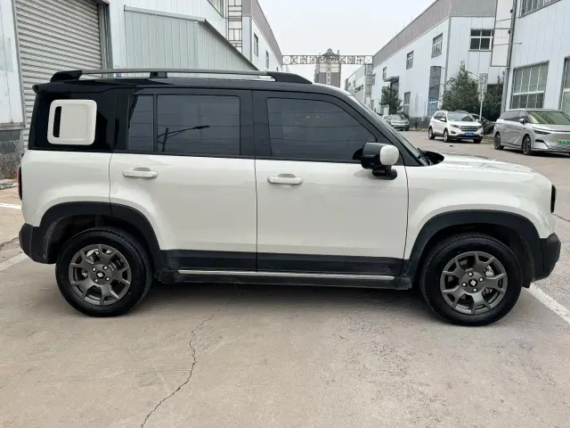 Baojun Yep Plus — Фото автомобиля 4
