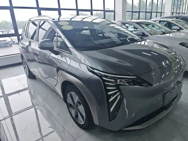 GAC Aion Y — Фото автомобиля 3