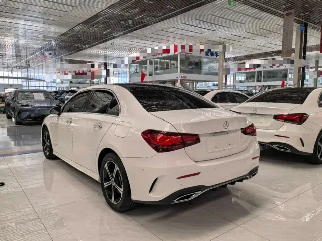 Mercedes-Benz A-Class — Фото автомобиля 4