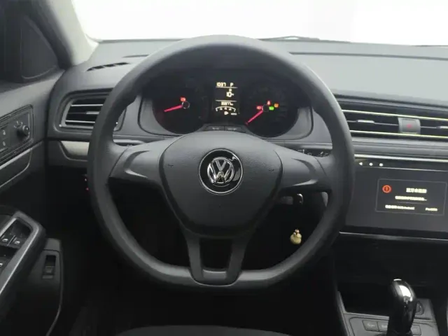 Volkswagen Lavida — Фото автомобиля 14