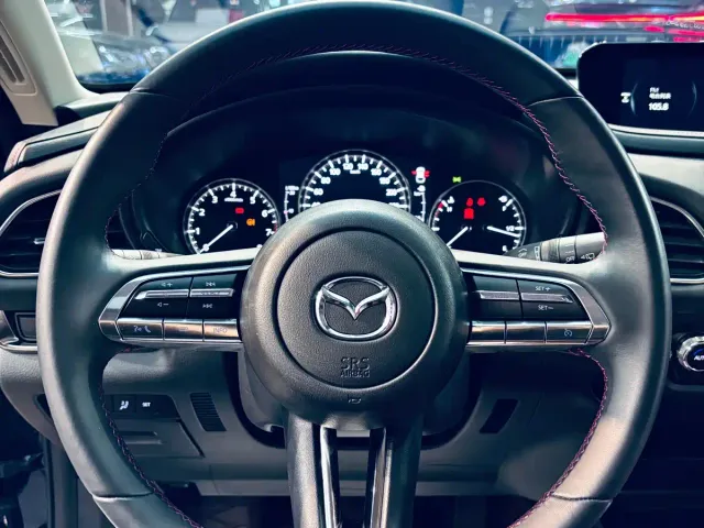 Mazda CX-30 — Фото автомобиля 5