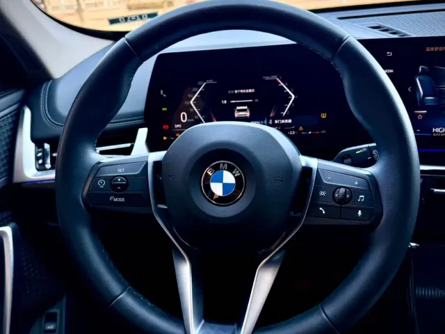 BMW X1 — Фото автомобиля 23