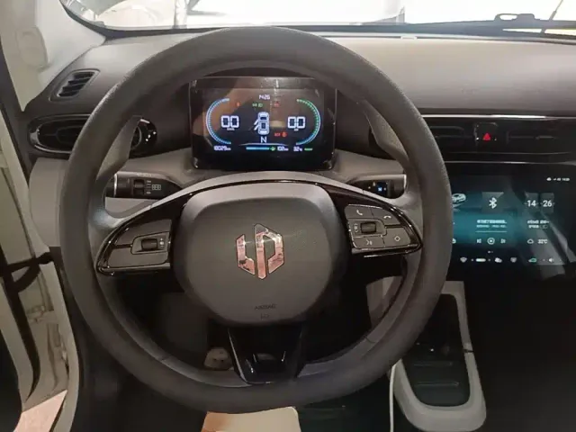 Leapmotor T03 — Фото автомобиля 10