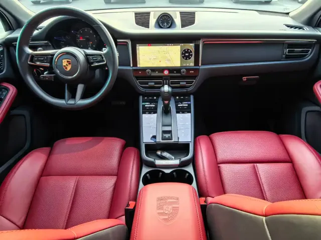 Porsche Macan — Фото автомобиля 11