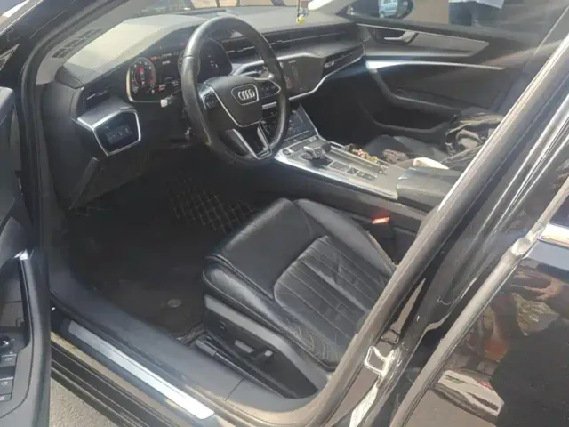 Audi A6L — Фото автомобиля 9