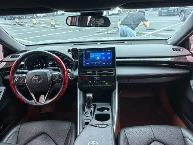 Toyota Avalon 2022 2.0L Luxury Edition — Фото автомобиля 11