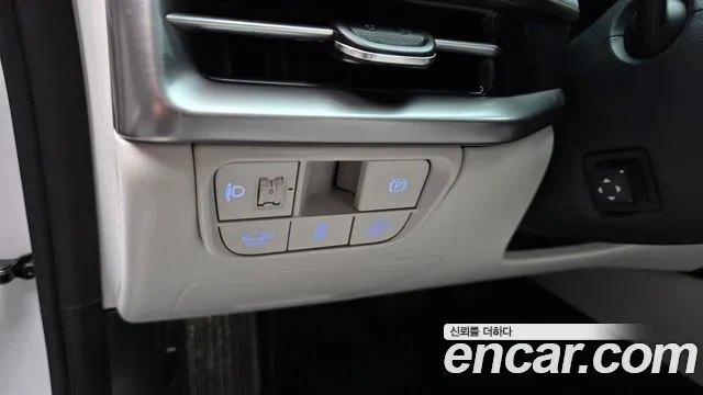Hyundai Grandeur GN7 — Фото автомобиля 26