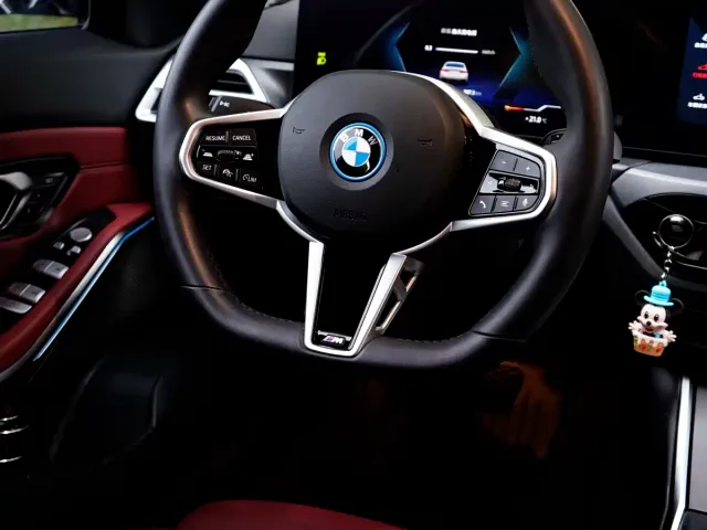 BMW i3 — Фото автомобиля 7