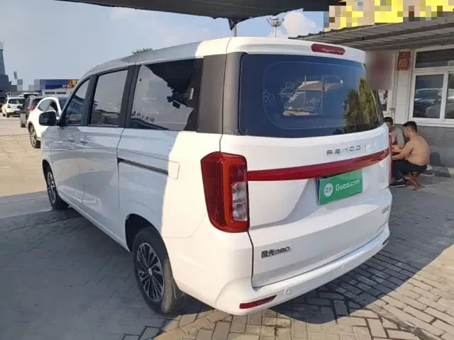 DFSK Fengguang 380 — Фото автомобиля 4
