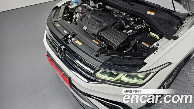 Volkswagen Tiguan — Фото автомобиля 6