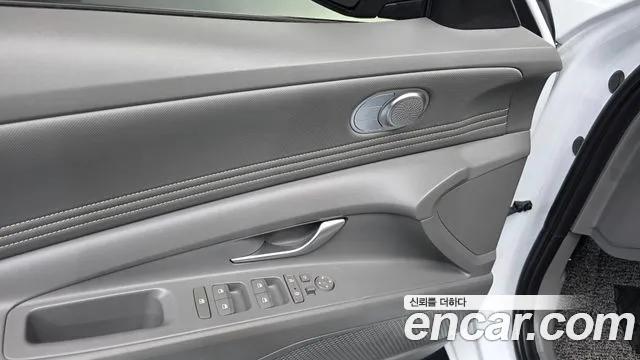 Hyundai Avante CN7 — Фото автомобиля 20
