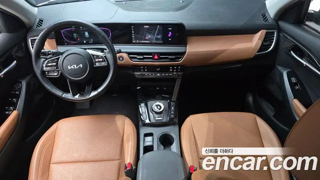 Kia Seltos New — Фото автомобиля 10
