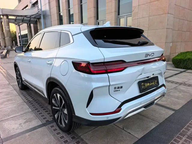 BYD Song PLUS — Фото автомобиля 6