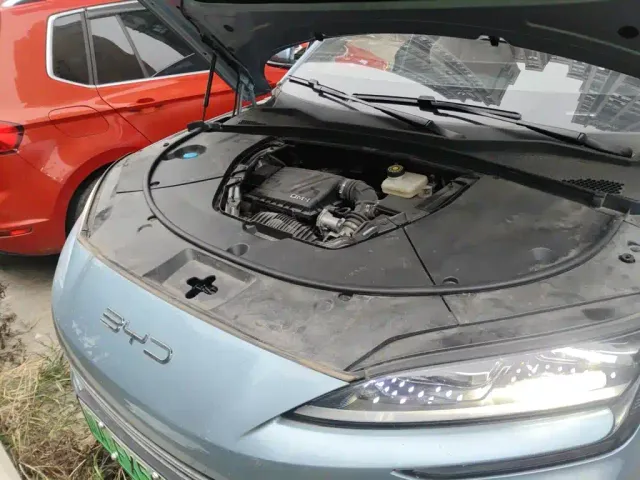 BYD Song PLUS — Фото автомобиля 21