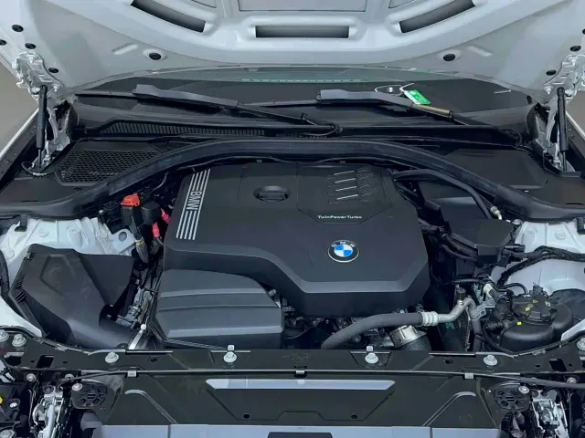 BMW 3 Series — Фото автомобиля 17