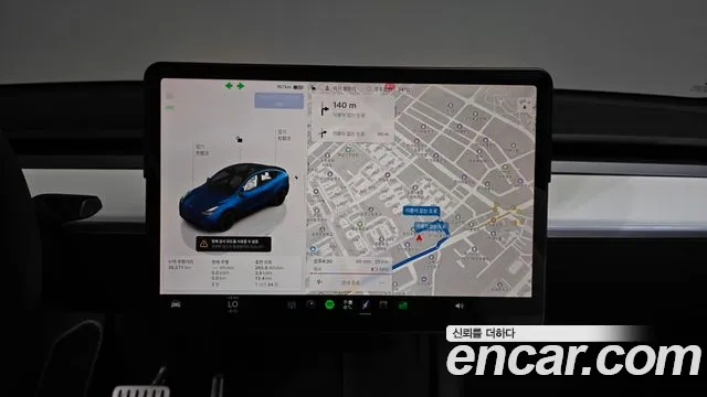 Tesla Model Y — Фото автомобиля 13