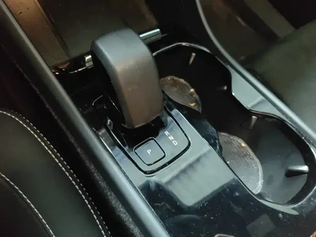 Volvo C40 — Фото автомобиля 13