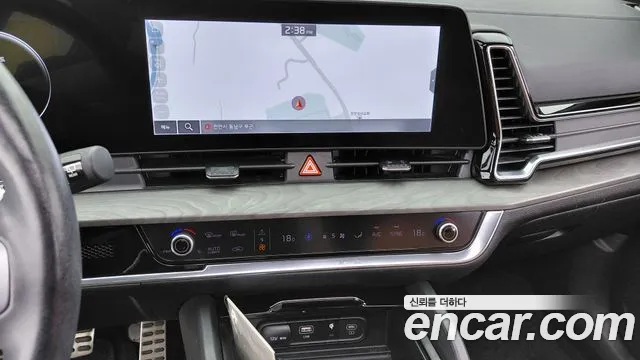 Kia Sportage Sportage 5-е поколение Дизель 2.0 2WD — Фото автомобиля 14