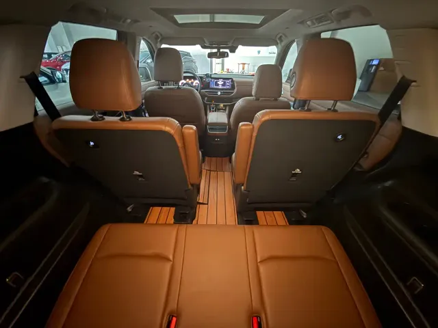 Nissan Terra — Фото автомобиля 11