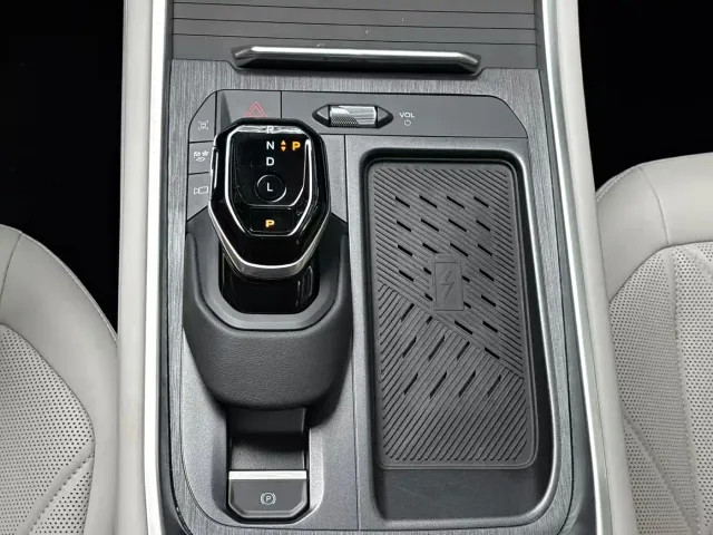 Ford Edge — Фото автомобиля 13