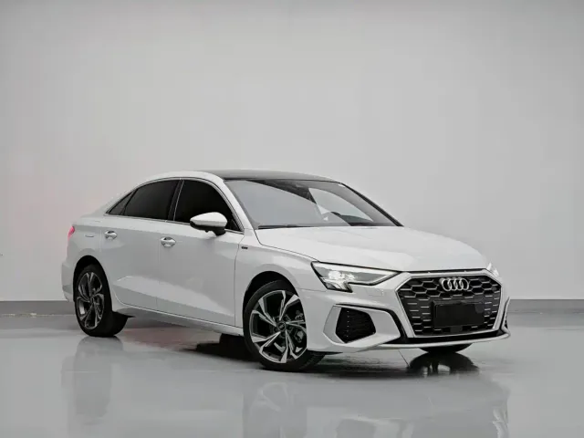 Audi A3 — Фото автомобиля 3