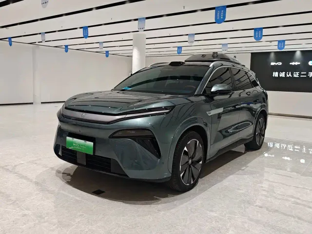 Фотография автомобиля — BYD Tang L