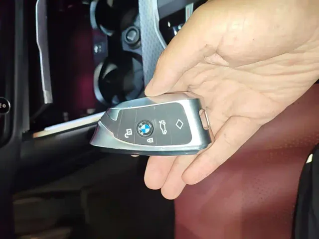 BMW 3 Series — Фото автомобиля 8